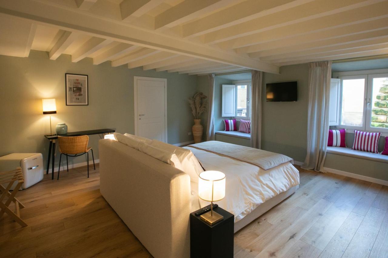 Lunaria Suites - Fyodor Dostoyevsky'S House Florence Ngoại thất bức ảnh