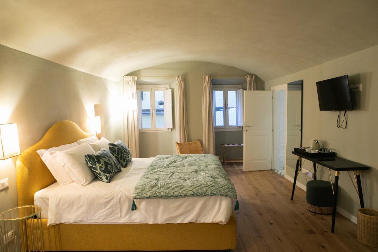 Lunaria Suites - Fyodor Dostoyevsky'S House Florence Ngoại thất bức ảnh